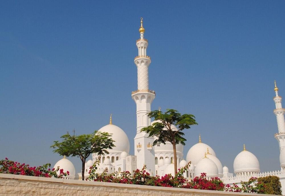 Grand Continental Hotel Abu Dhabi Eksteriør bilde