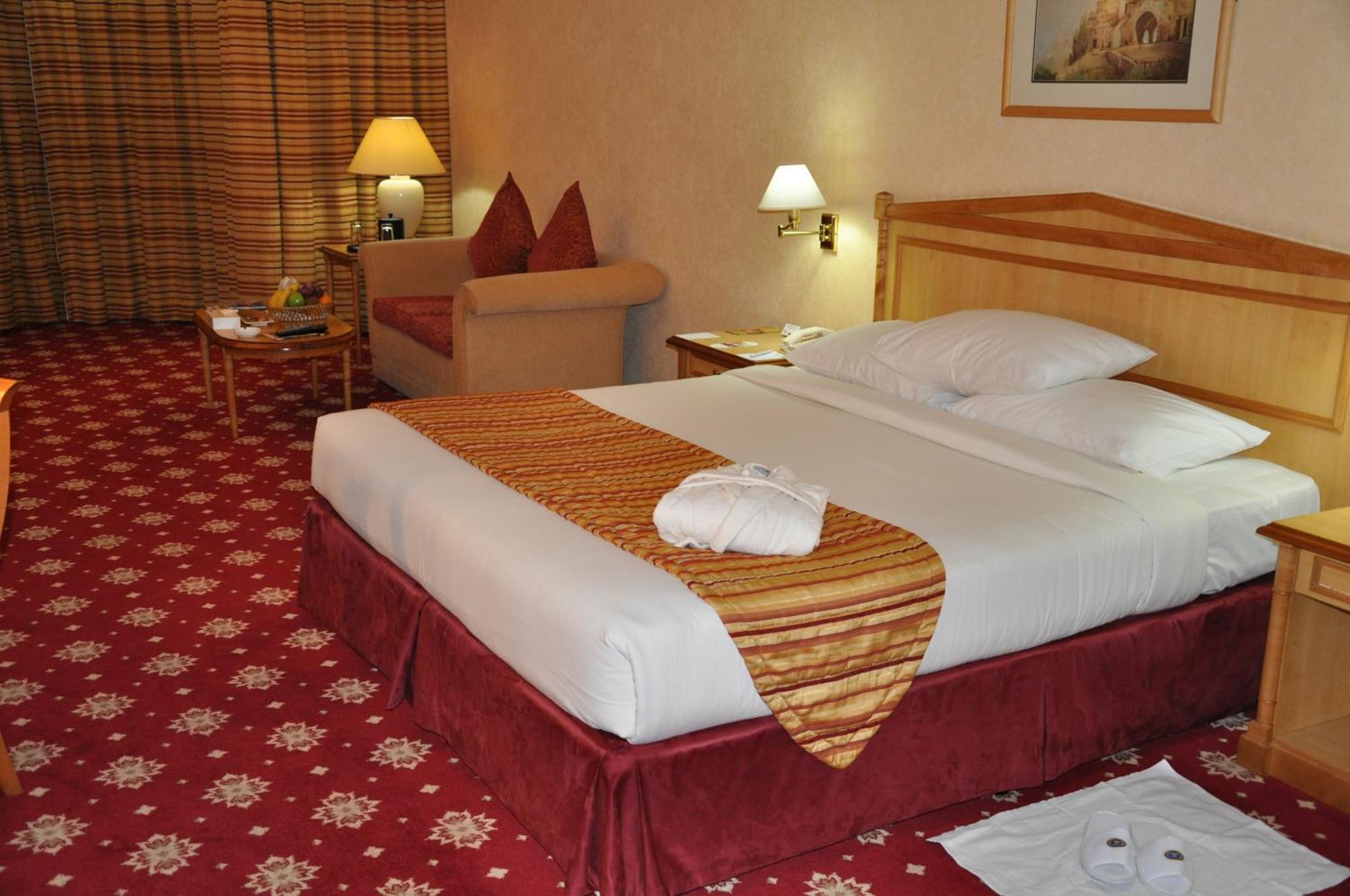 Grand Continental Hotel Abu Dhabi Eksteriør bilde